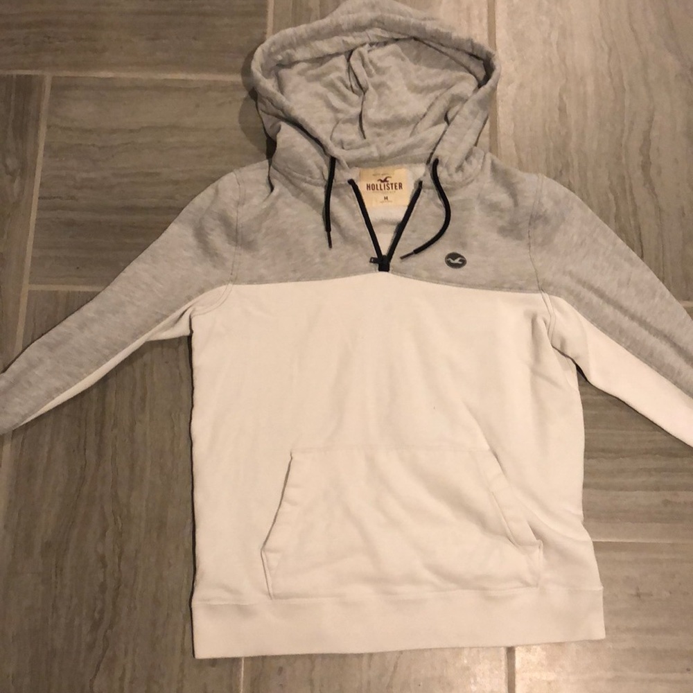 Hollister Hoodie